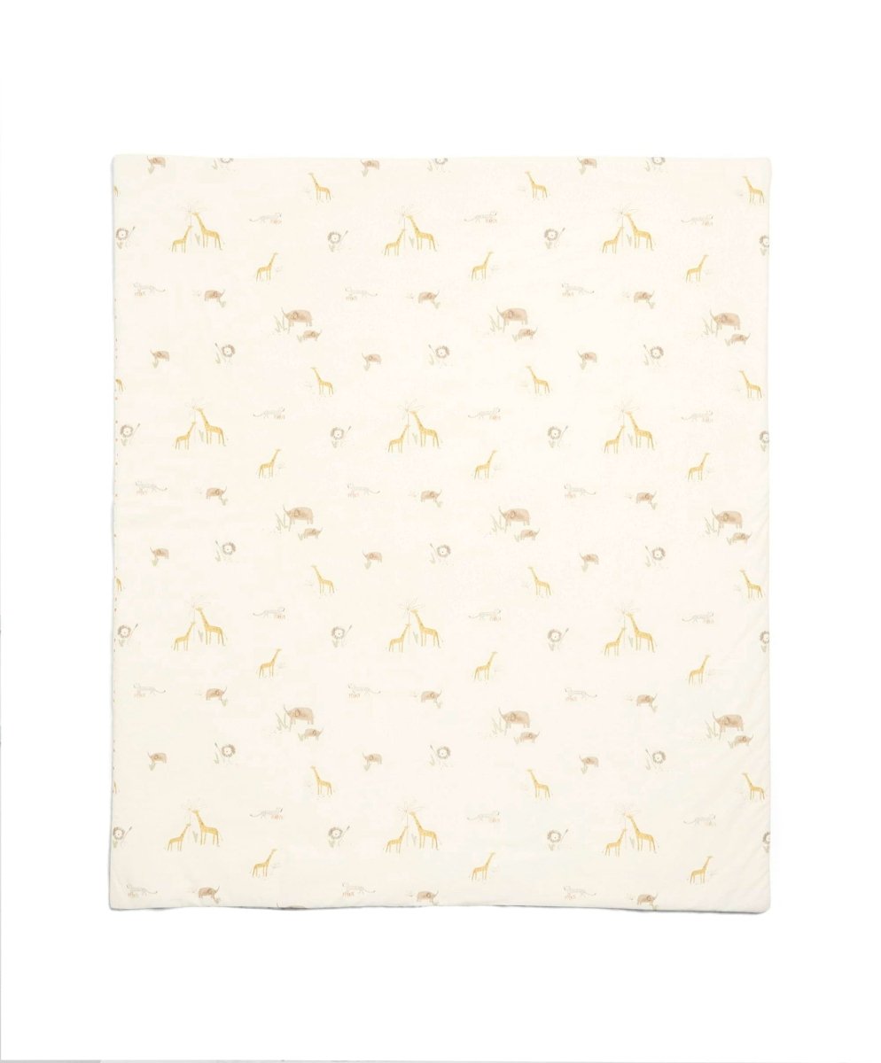 Cream 25 tog quilt with small jungle animal print, flat top view