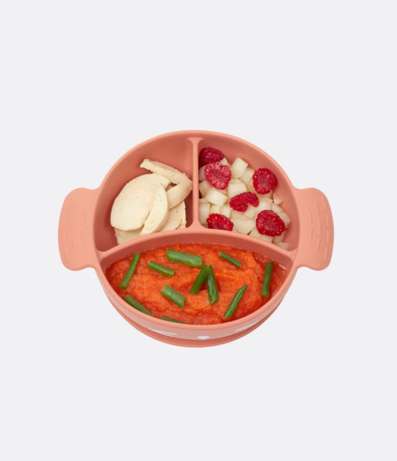 LEARN'ISY divided baby bowl with meal compartments, raspberries, and vegetables