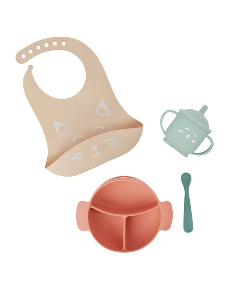 LEARN'ISY baby meal kit set with bib, divided bowl, spoon, and training cup