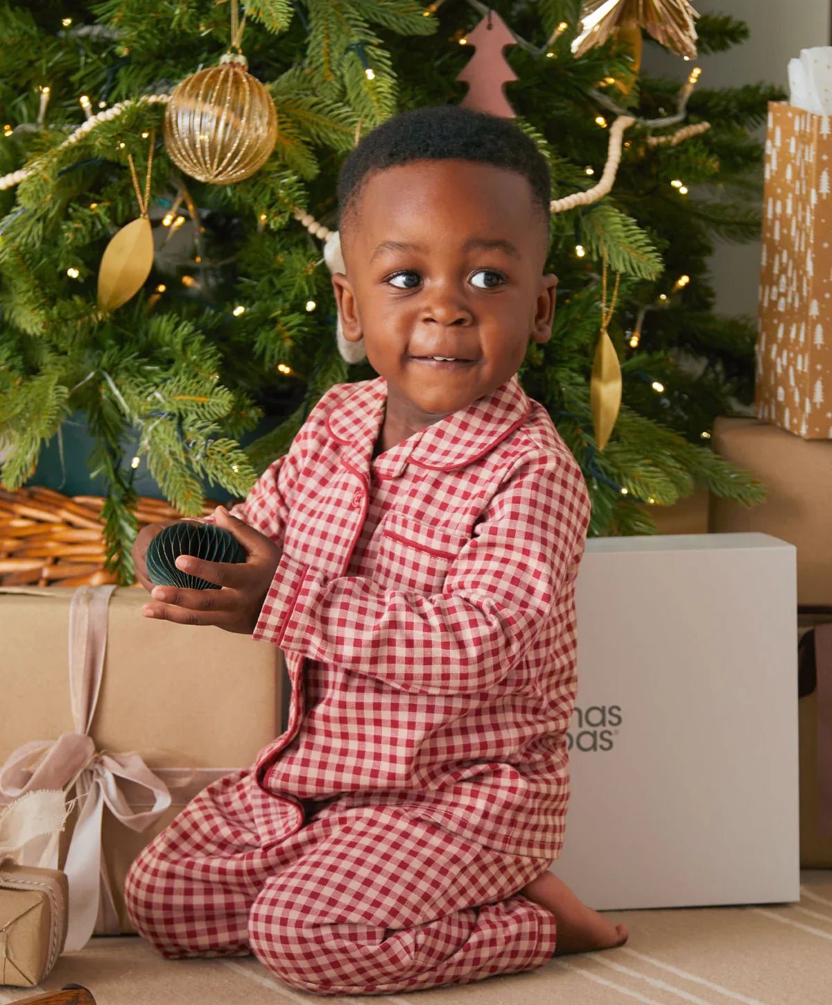 Red and white check jersey pyjama set, button-front shirt and matching trousers