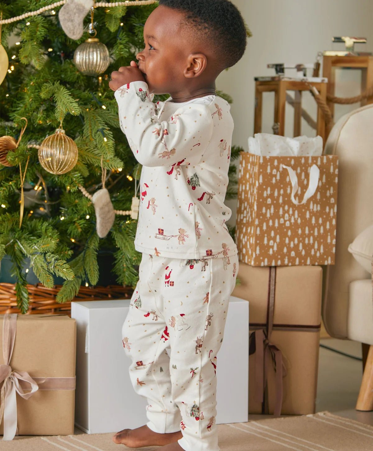 Kids’ pajama set with long sleeves and cuffs, white Christmas print