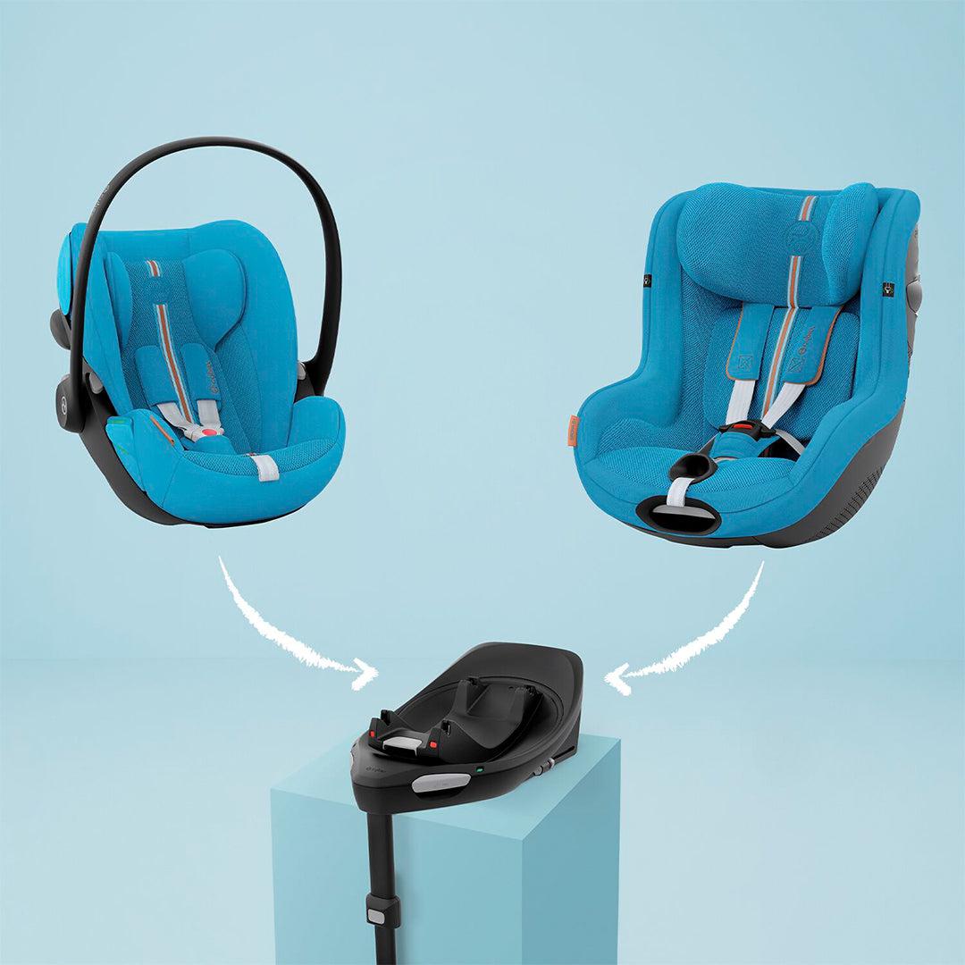 Black 360° rotating Isofix car seat base on pedestal
