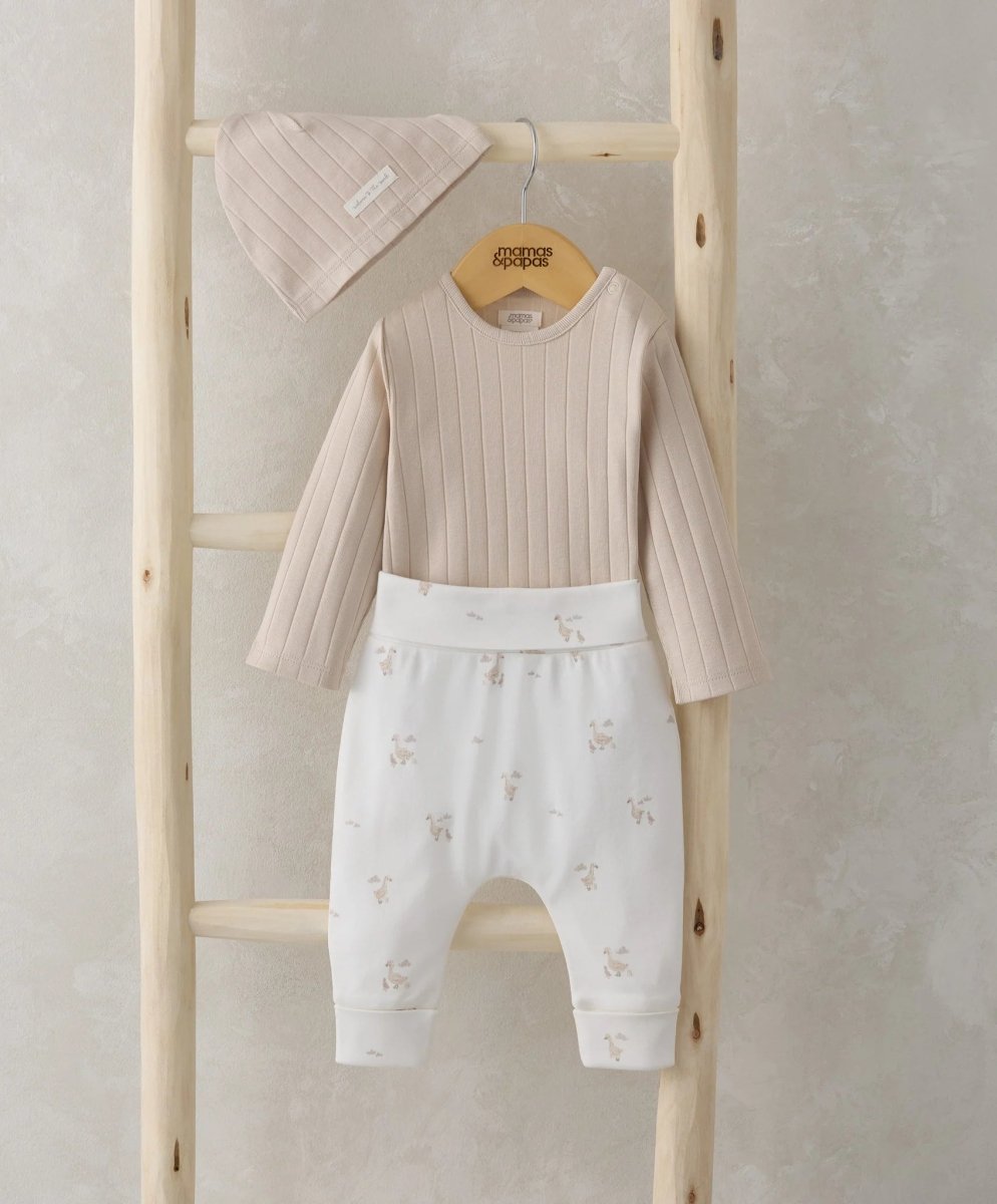 Baby bodysuit and leggings set with hat in cream, duck print, long sleeves