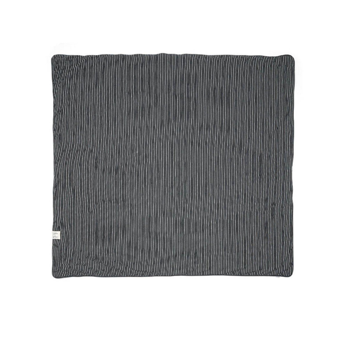 Quilt with dark textured horizontal pinstripes