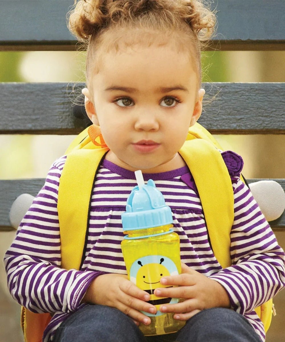 Kids yellow straw bottle with bee graphic, blue flip lid and drinking straw